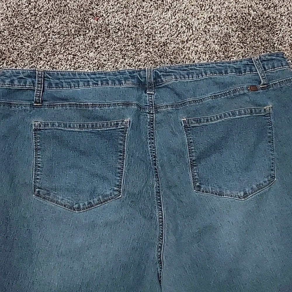 1822 Denim plus size Jeans - Picture 4 of 4